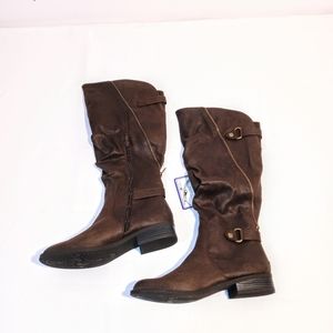 White Mountain Women's Boots
